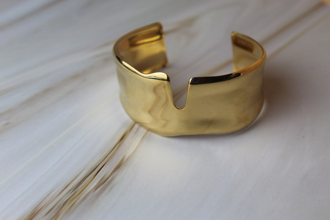 Olivia Abstract Bangle